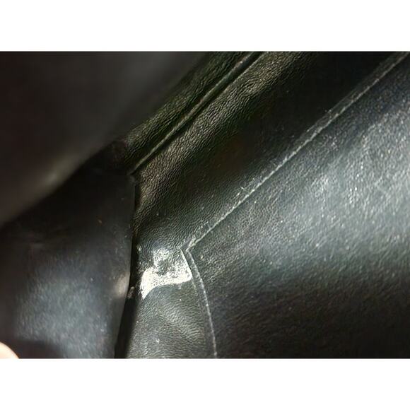 US Based Authentic Chanel CC Printed & Leather Quilted Clutch Bag w Medallion - Picture 14 of 15